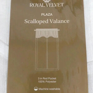 Scalloped Valance